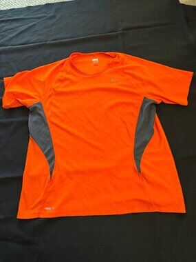 Nike Fit Orange Short Sleeved Running/Training Shirt; Size L
